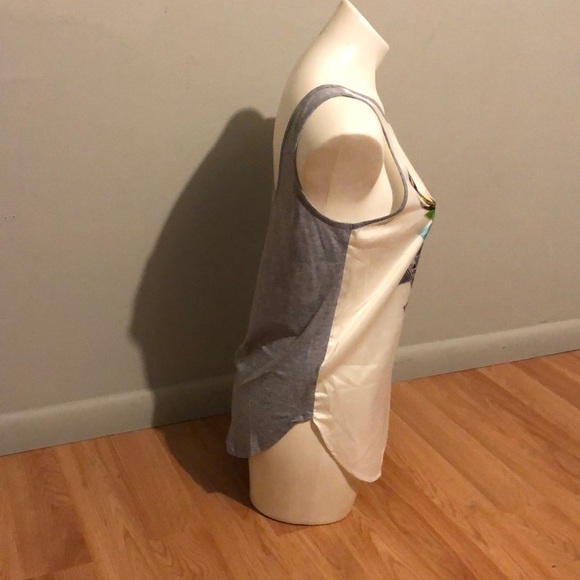 Nameless Tank Top - Picture 3 of 8